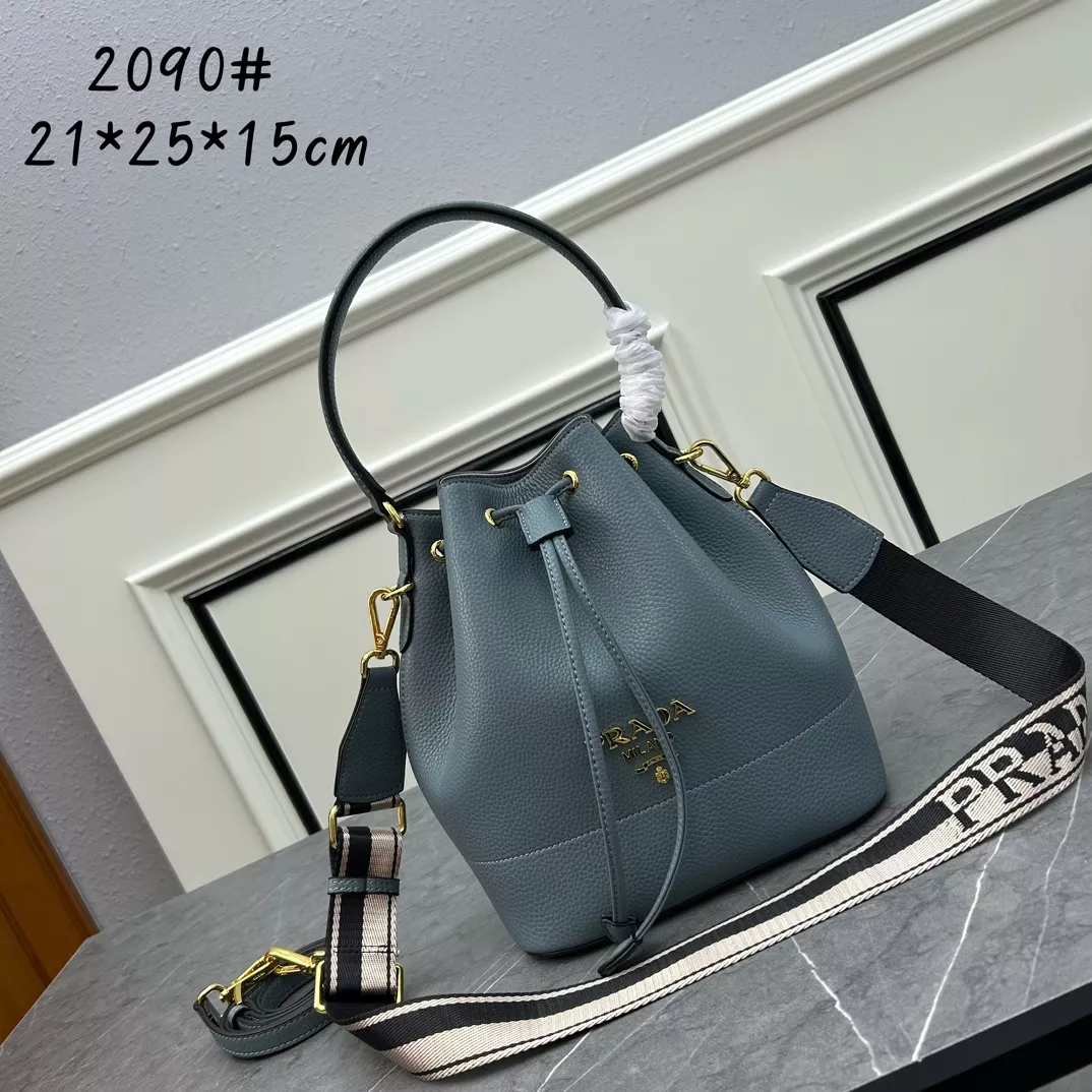 Stylish 6503 Prada AAA Quality Handbags For Women