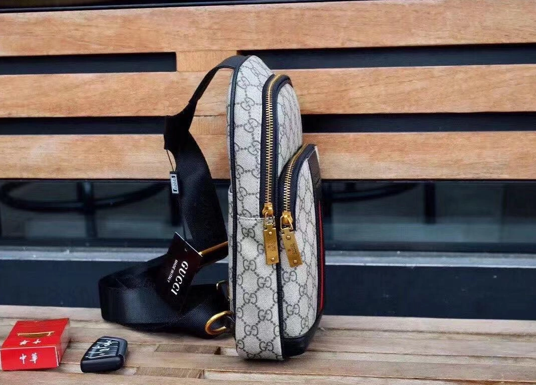 Stylish 6588 Gucci AAA Man Messenger Bags