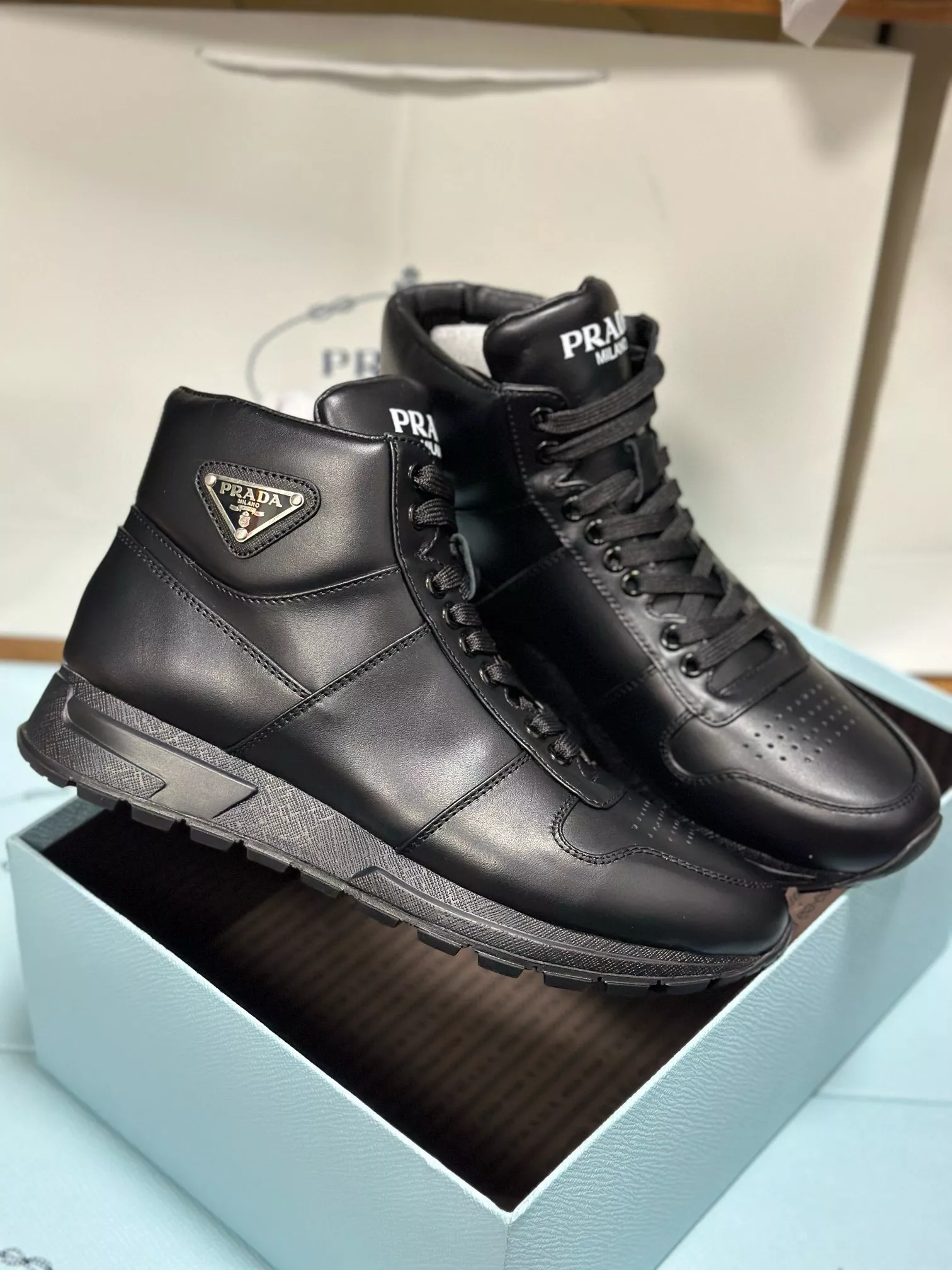 Stylish 6772 Prada High Top Shoes For Men