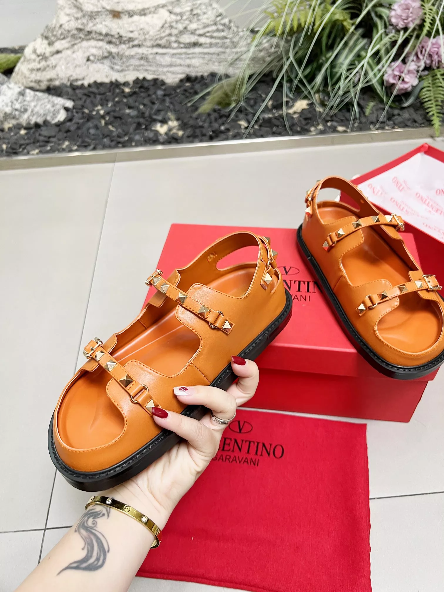 Stylish 6775 Valentino Sandal For Women