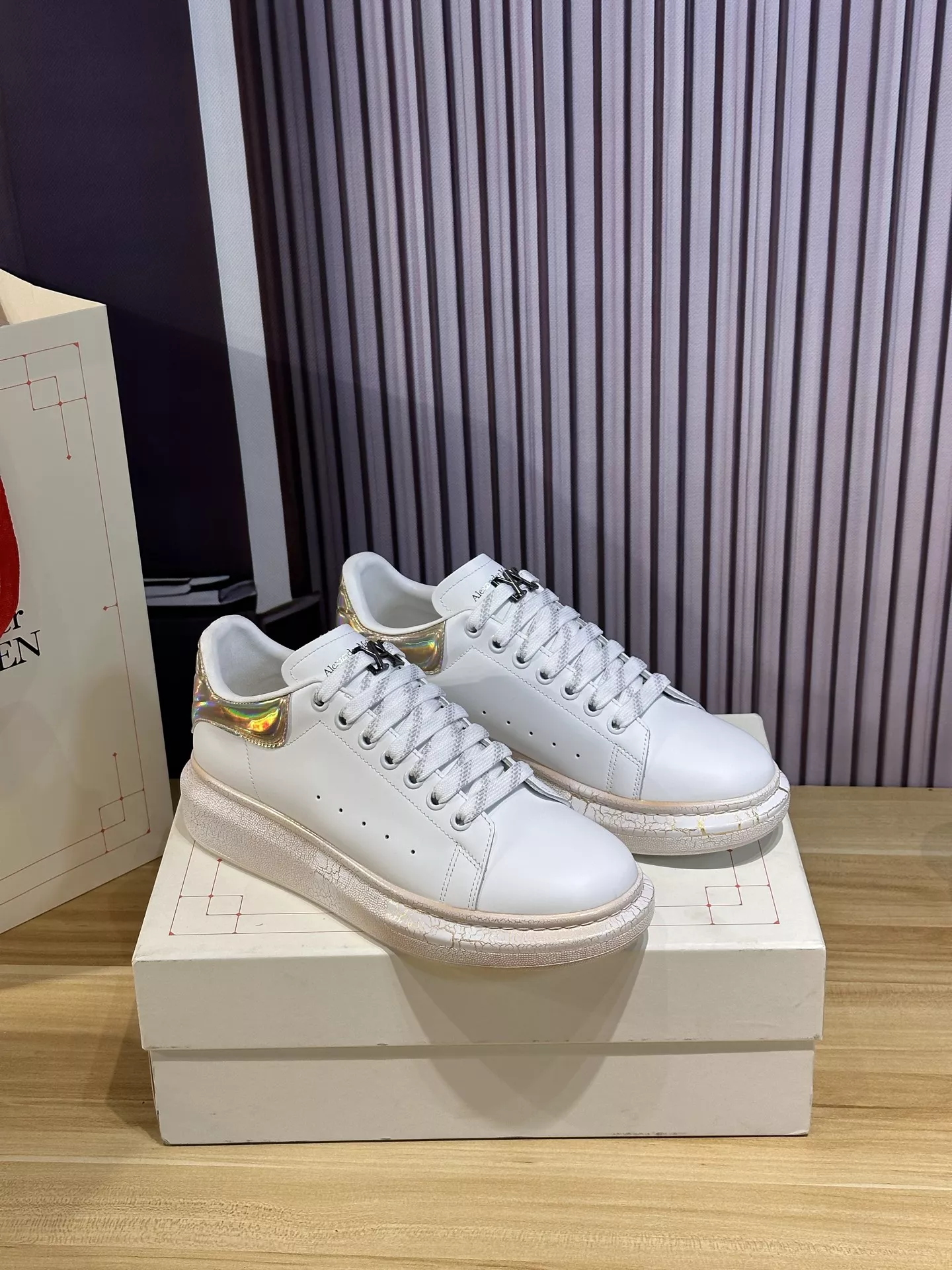 Stylish 6778 Alexander McQueen Casual Shoes For Men