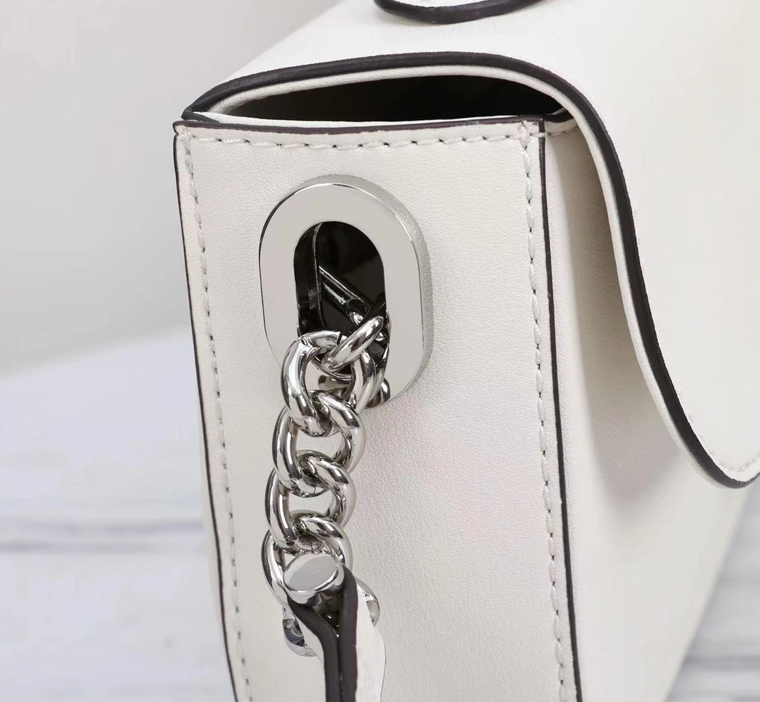 Stylish 6810 Gucci AAA Quality Messenger Bags For Women