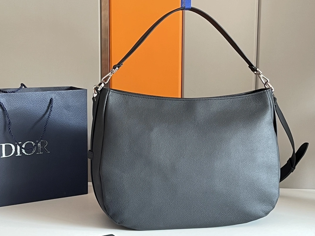 Stylish 6954 Christian Dior AAA Man Messenger Bags