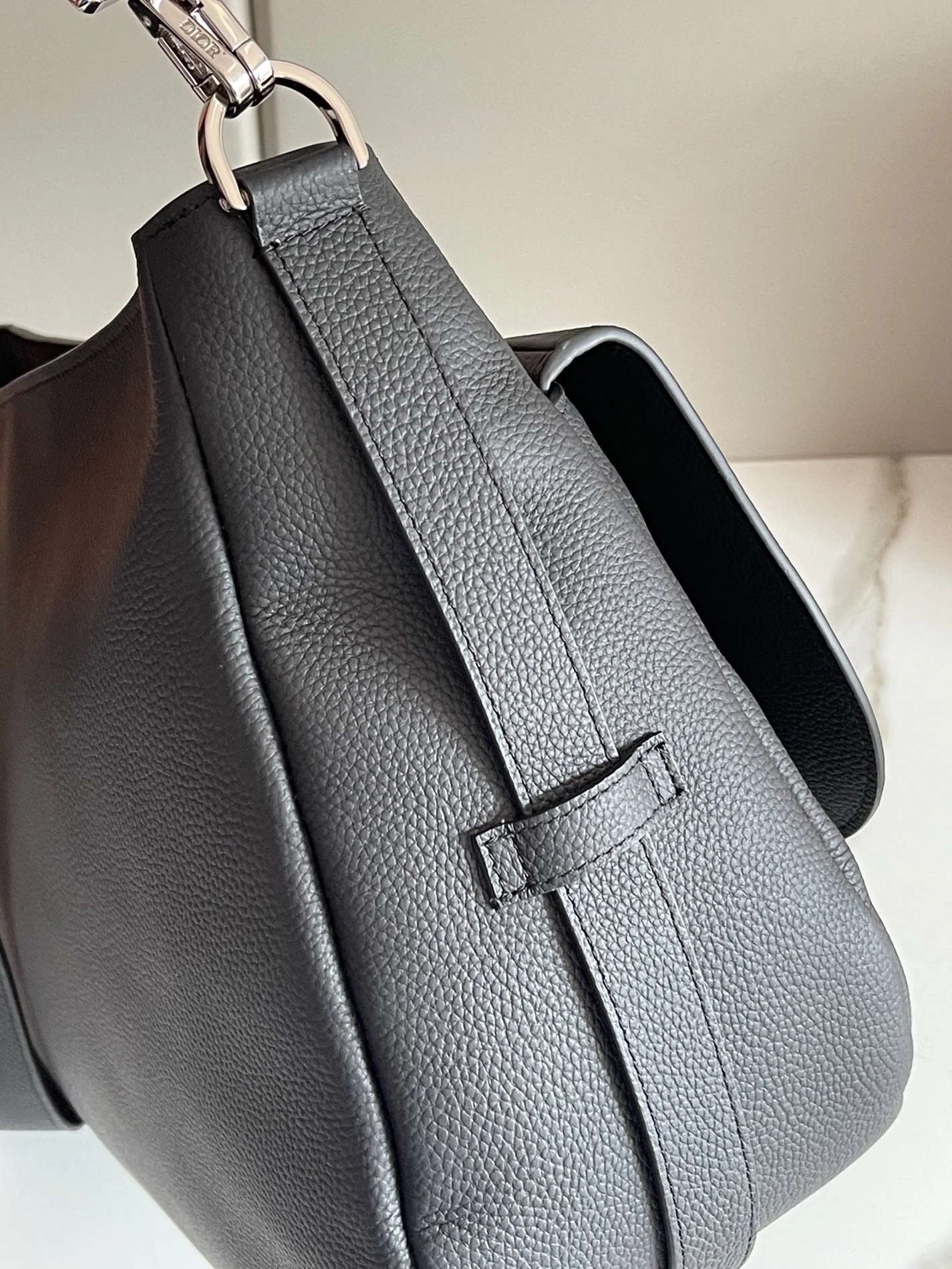 Stylish 6954 Christian Dior AAA Man Messenger Bags