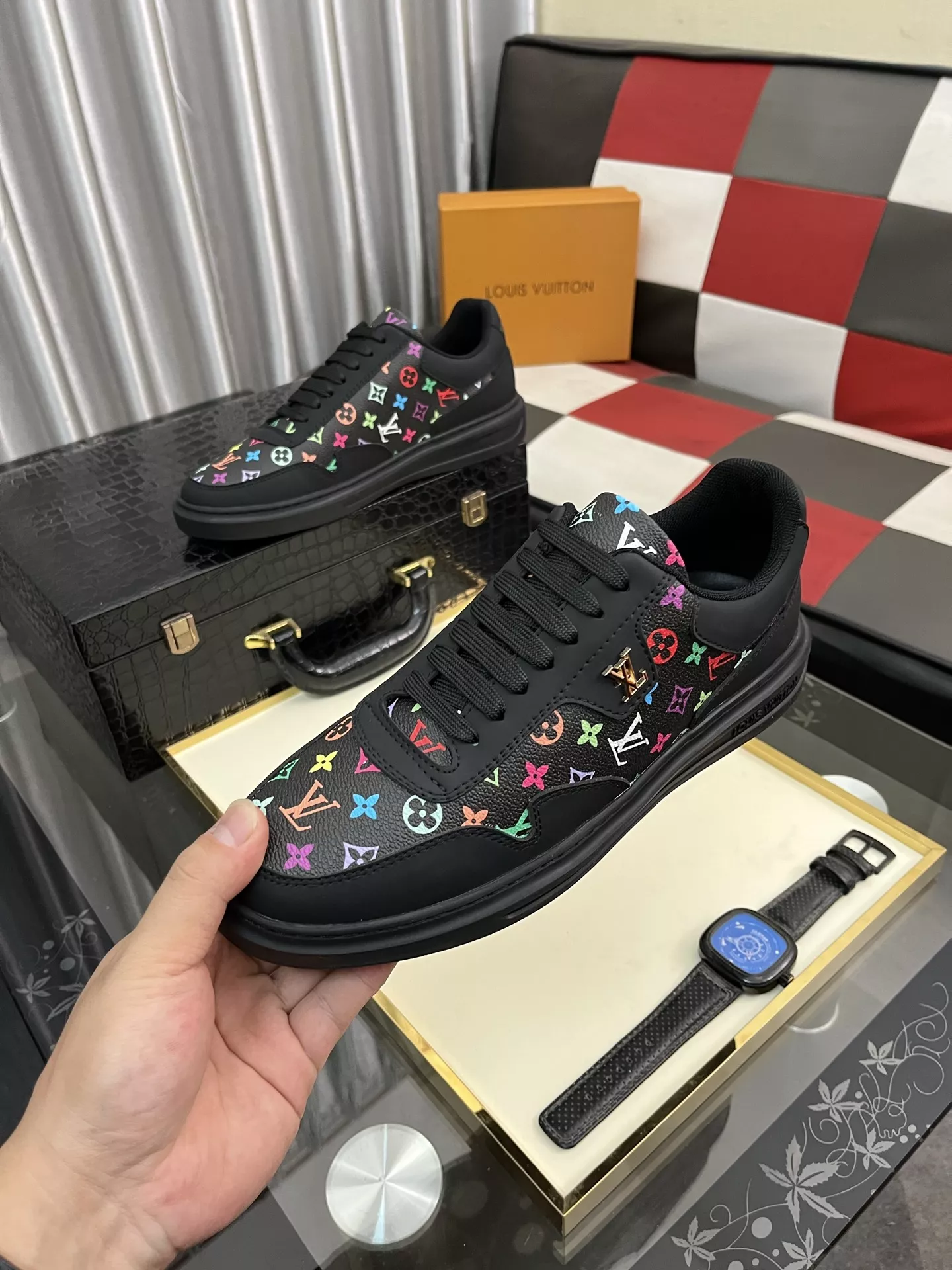Stylish 7014 Louis Vuitton Casual Shoes For Men