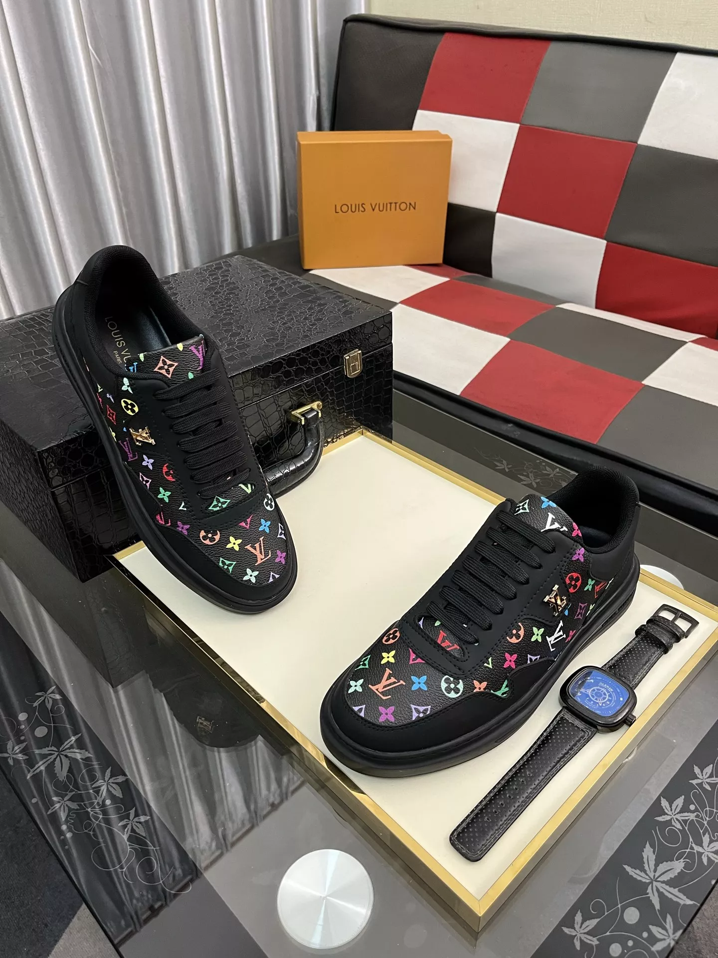 Stylish 7014 Louis Vuitton Casual Shoes For Men
