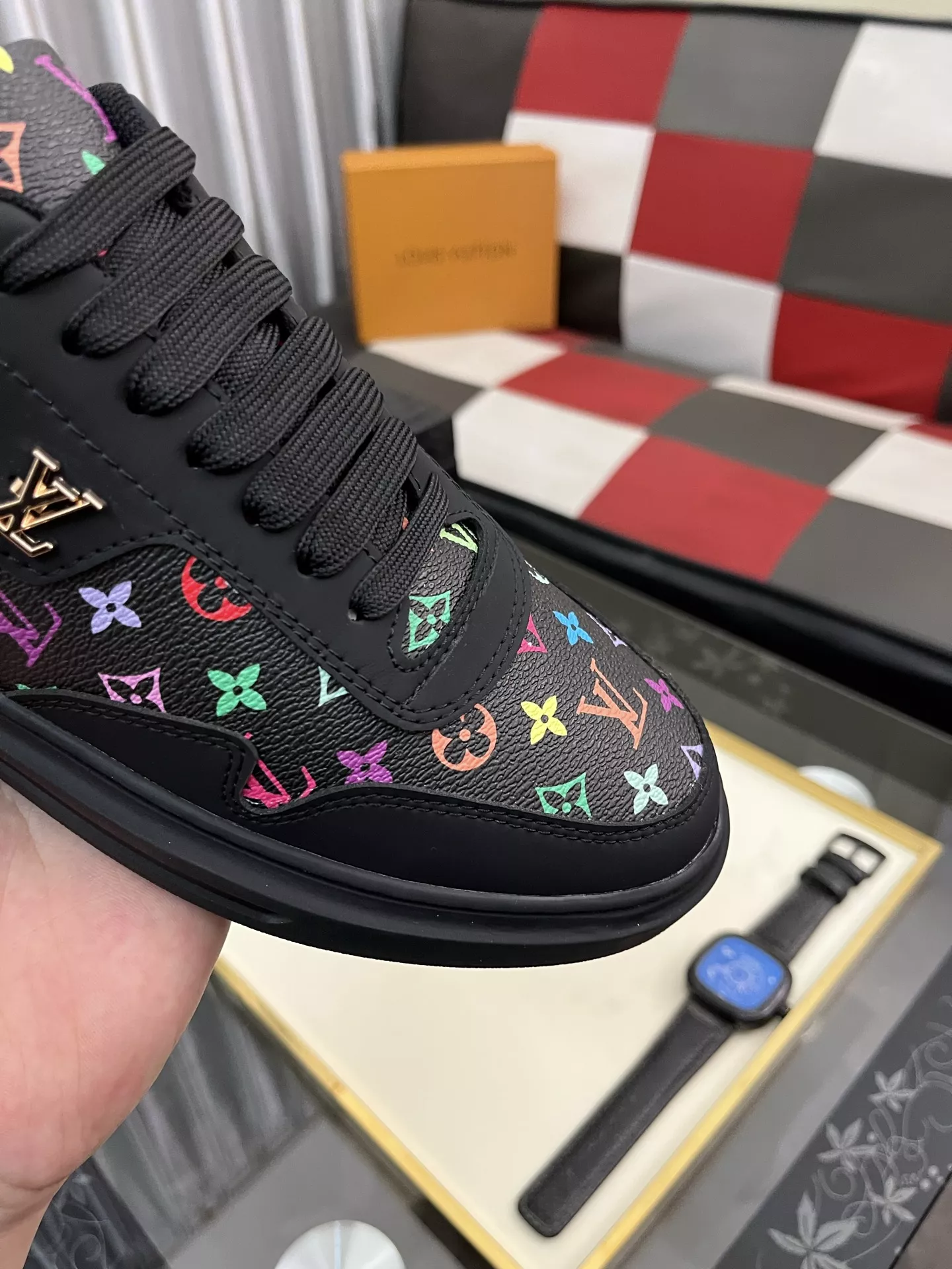 Stylish 7014 Louis Vuitton Casual Shoes For Men