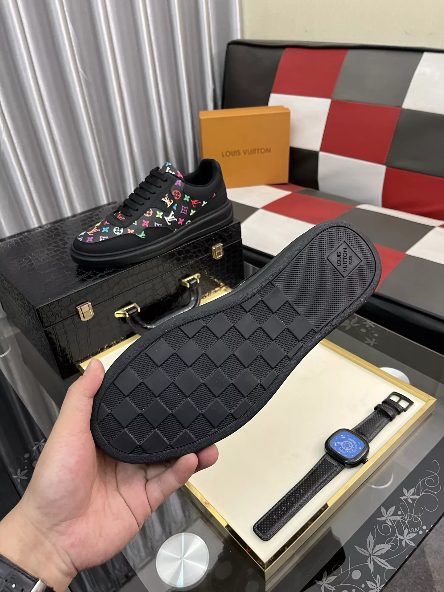Stylish 7014 Louis Vuitton Casual Shoes For Men