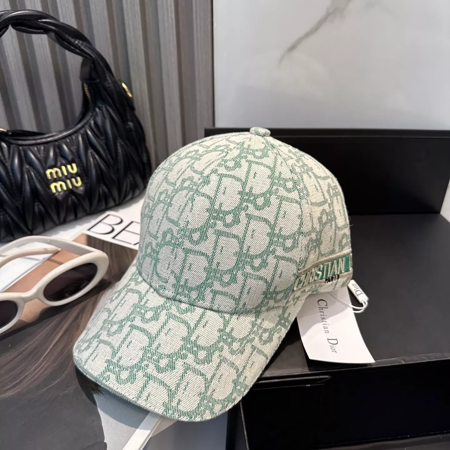Stylish 727 Christian Dior Caps