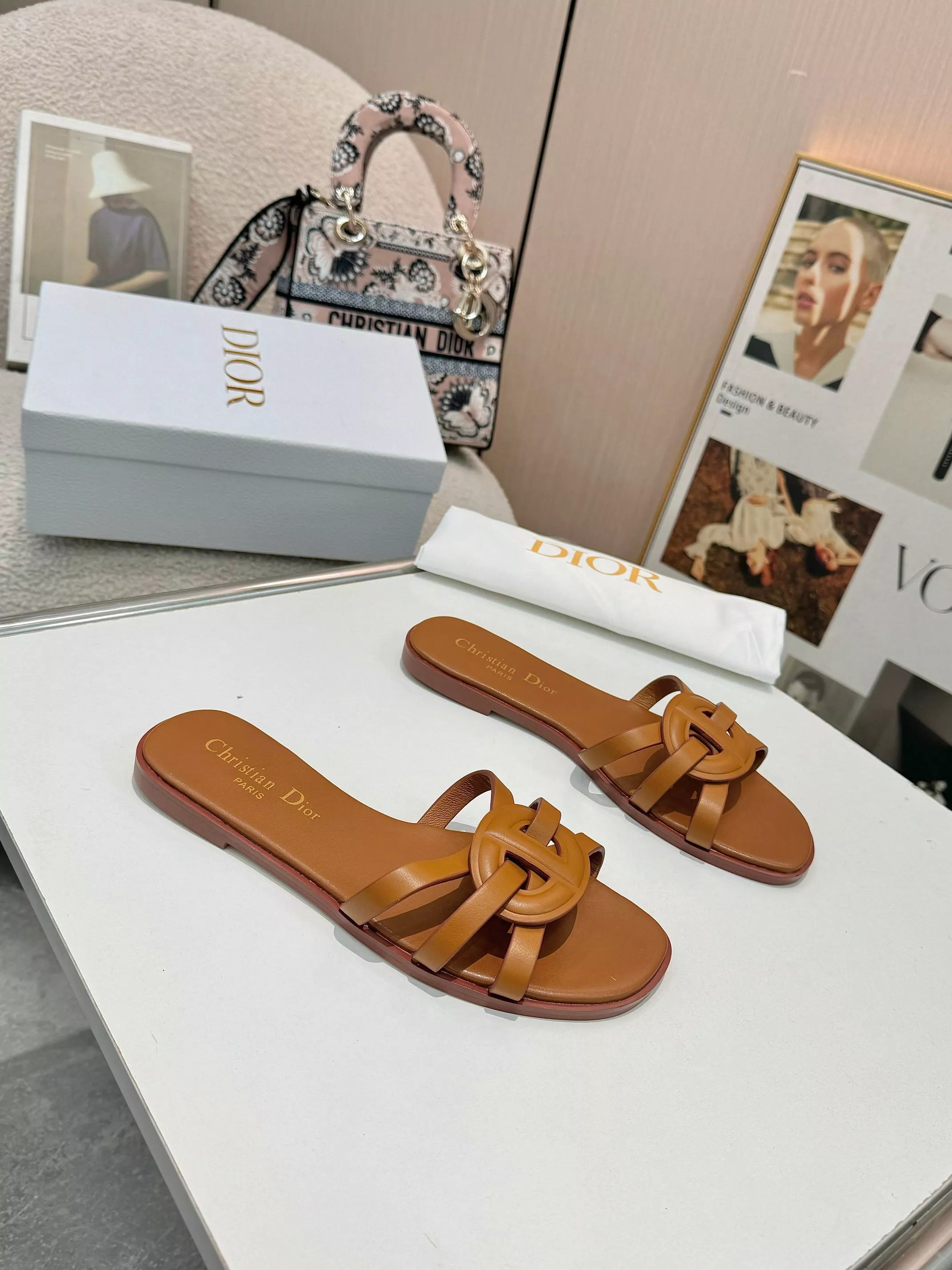 Stylish 7614 Christian Dior Slippers For Women
