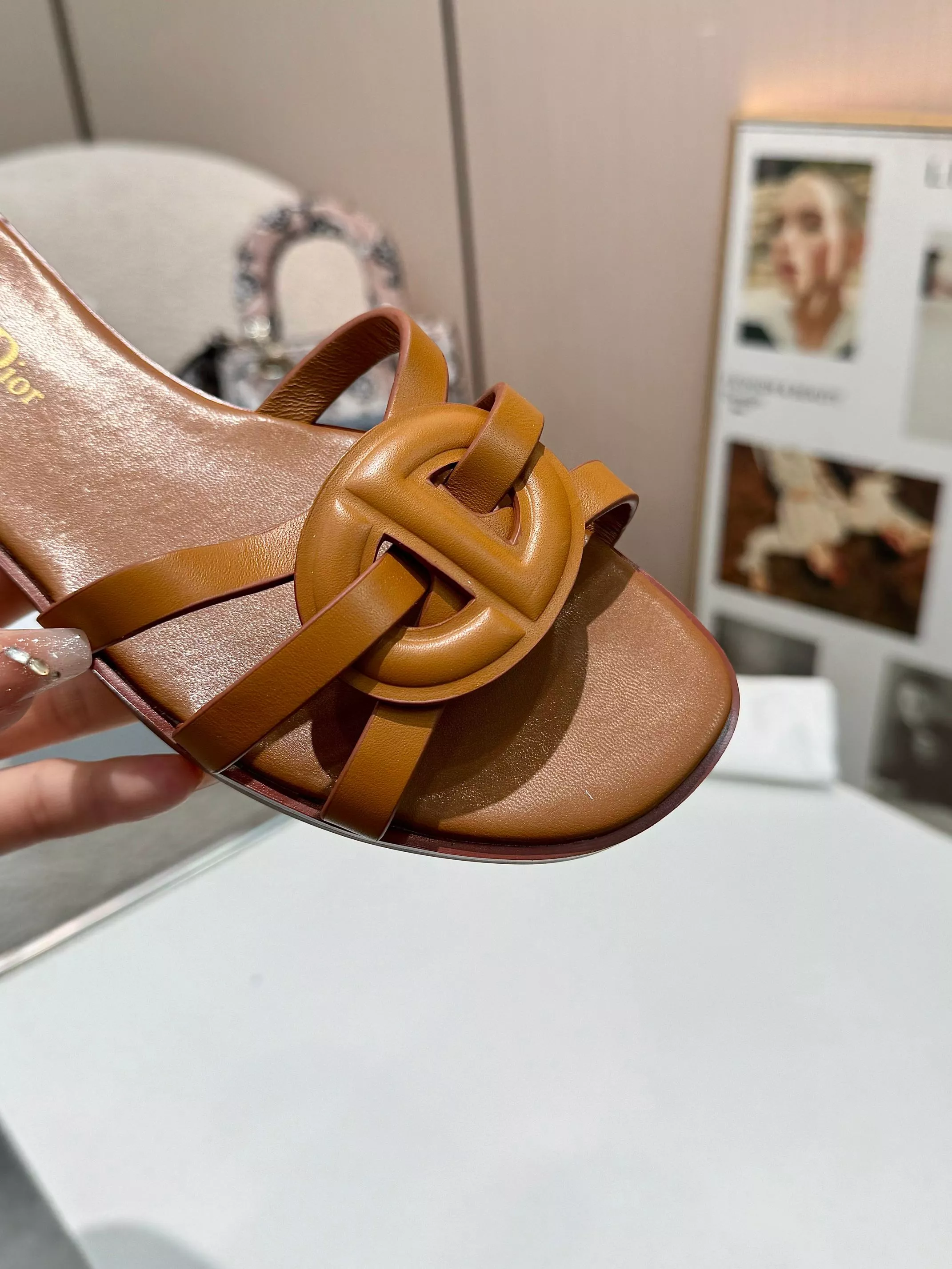 Stylish 7614 Christian Dior Slippers For Women