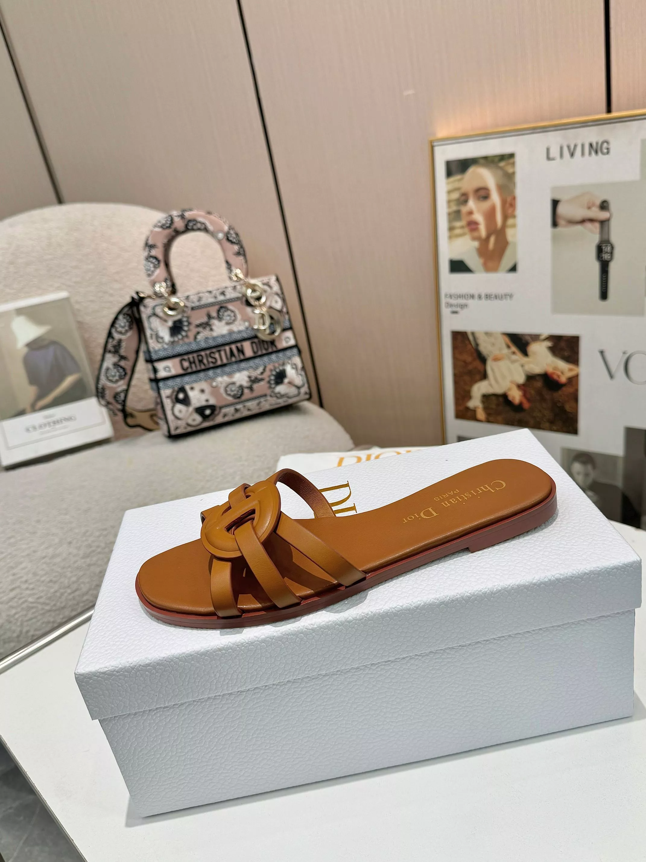 Stylish 7614 Christian Dior Slippers For Women