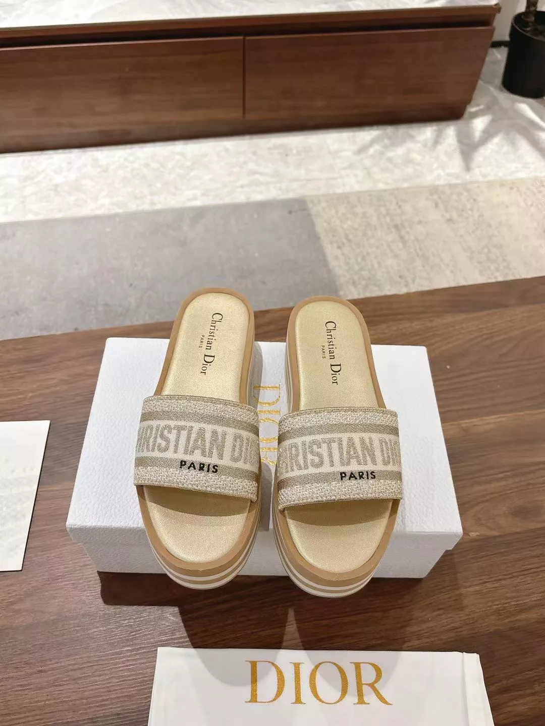 Stylish 7645 Christian Dior Slippers For Women