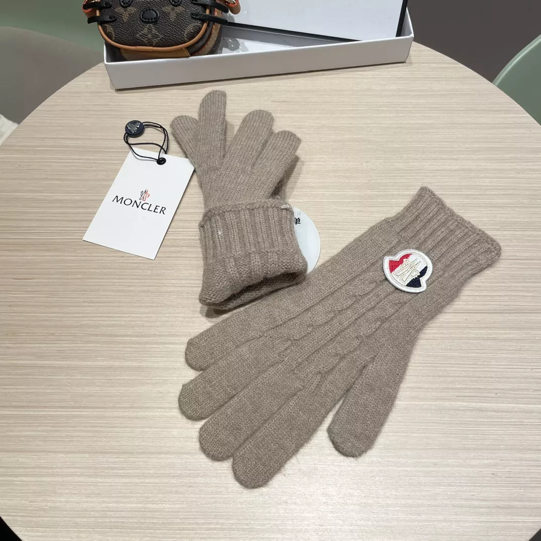 Stylish 7782 Moncler Gloves