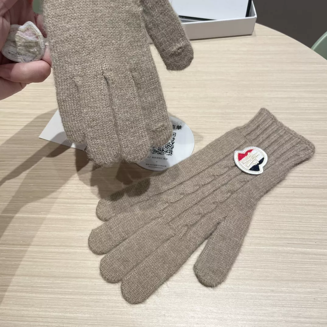 Stylish 7782 Moncler Gloves