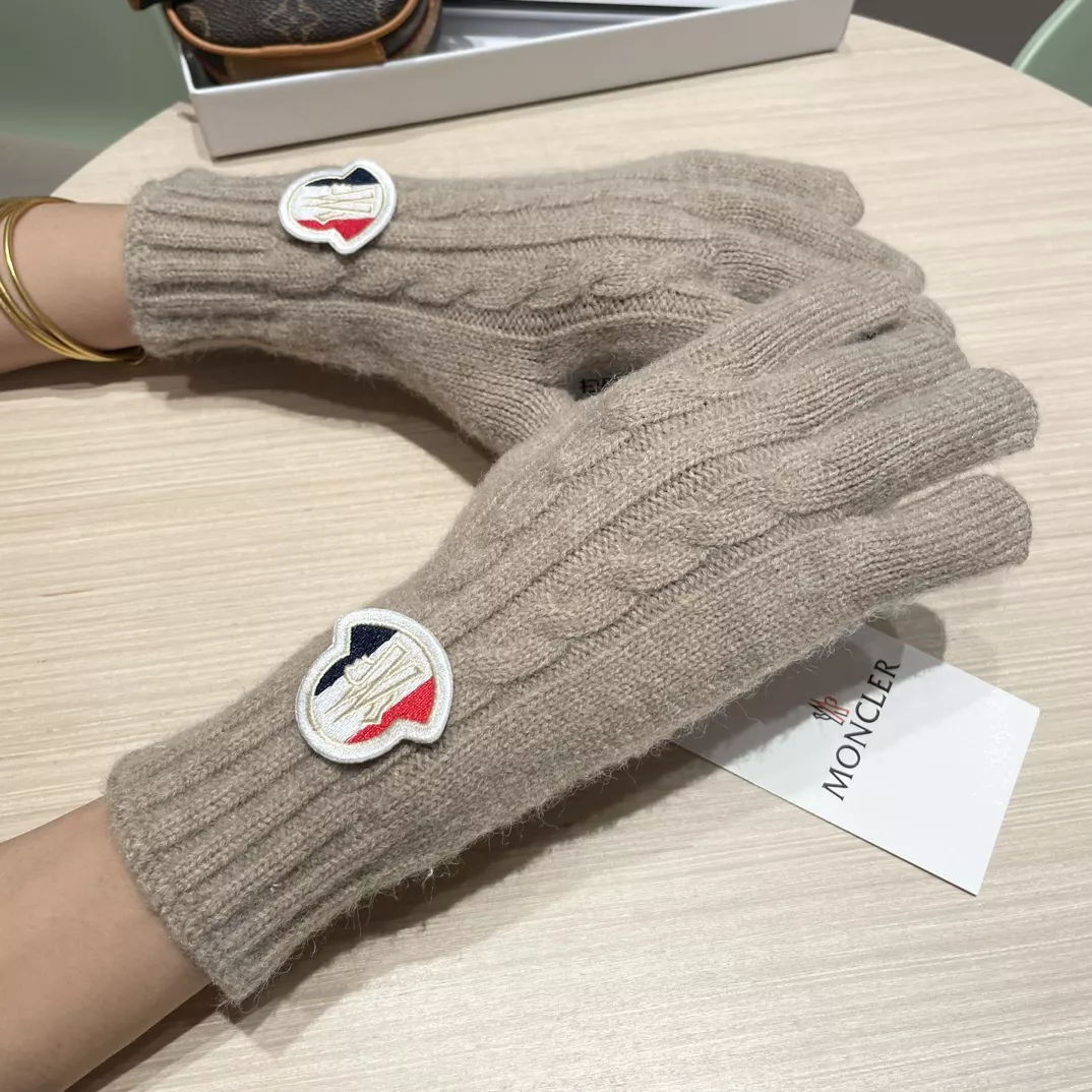 Stylish 7782 Moncler Gloves