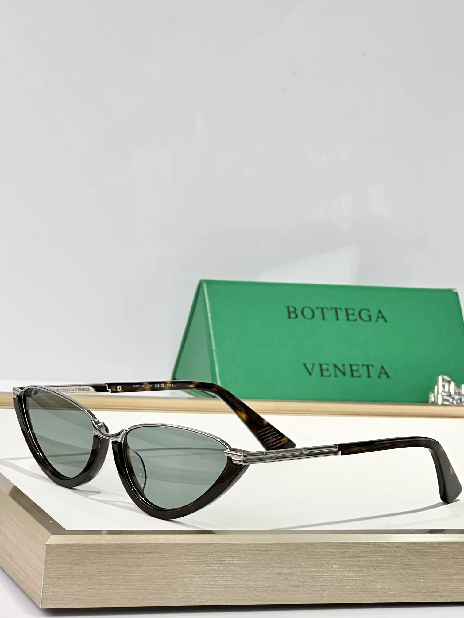 Stylish 7823 Bottega Veneta AAA Quality Sunglasses