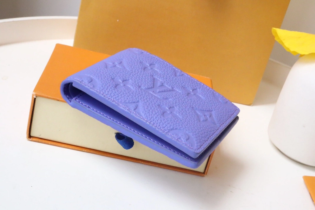 Stylish 7825 Louis Vuitton AAA Quality Wallets For Unisex
