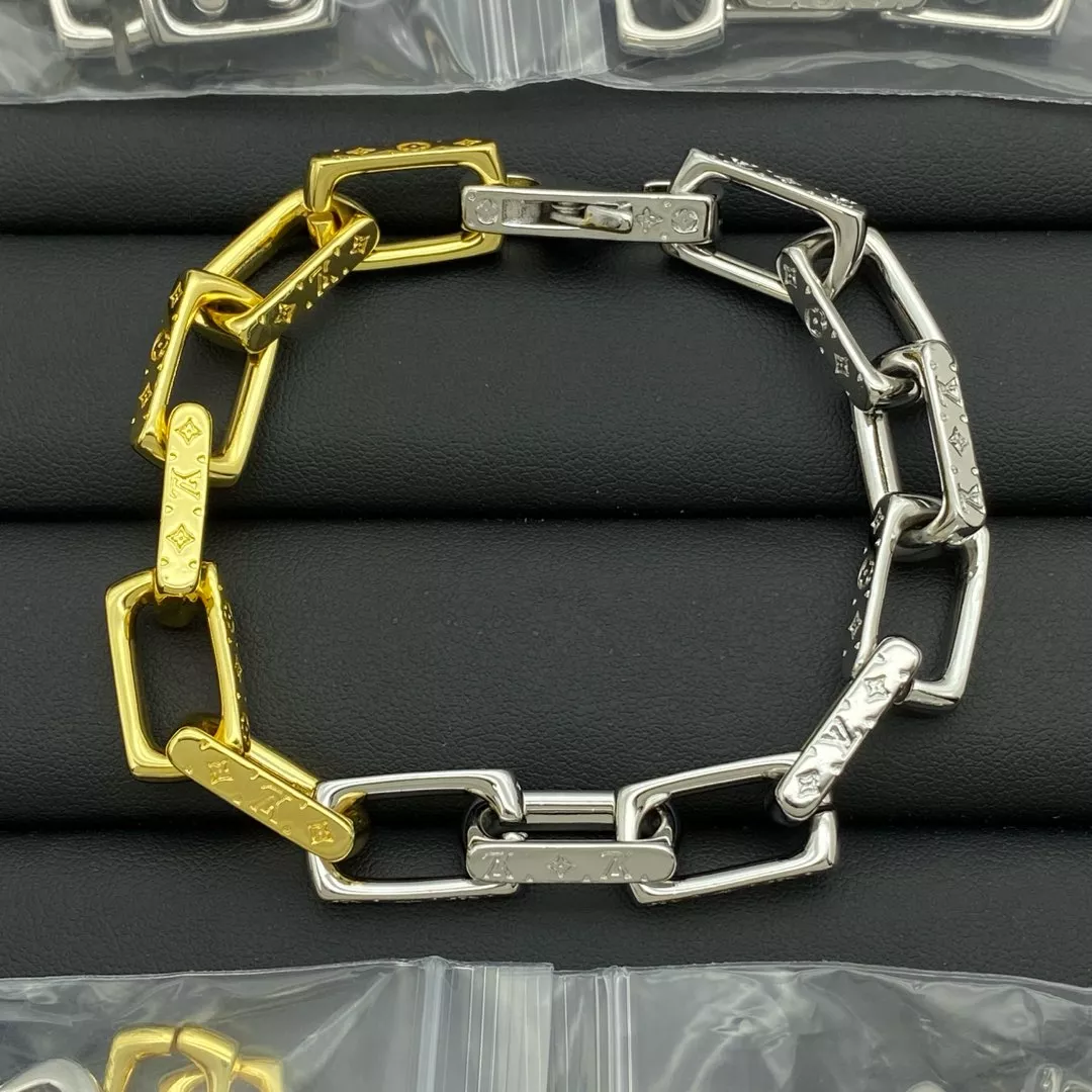 Stylish 7942 Louis Vuitton LV Bracelets