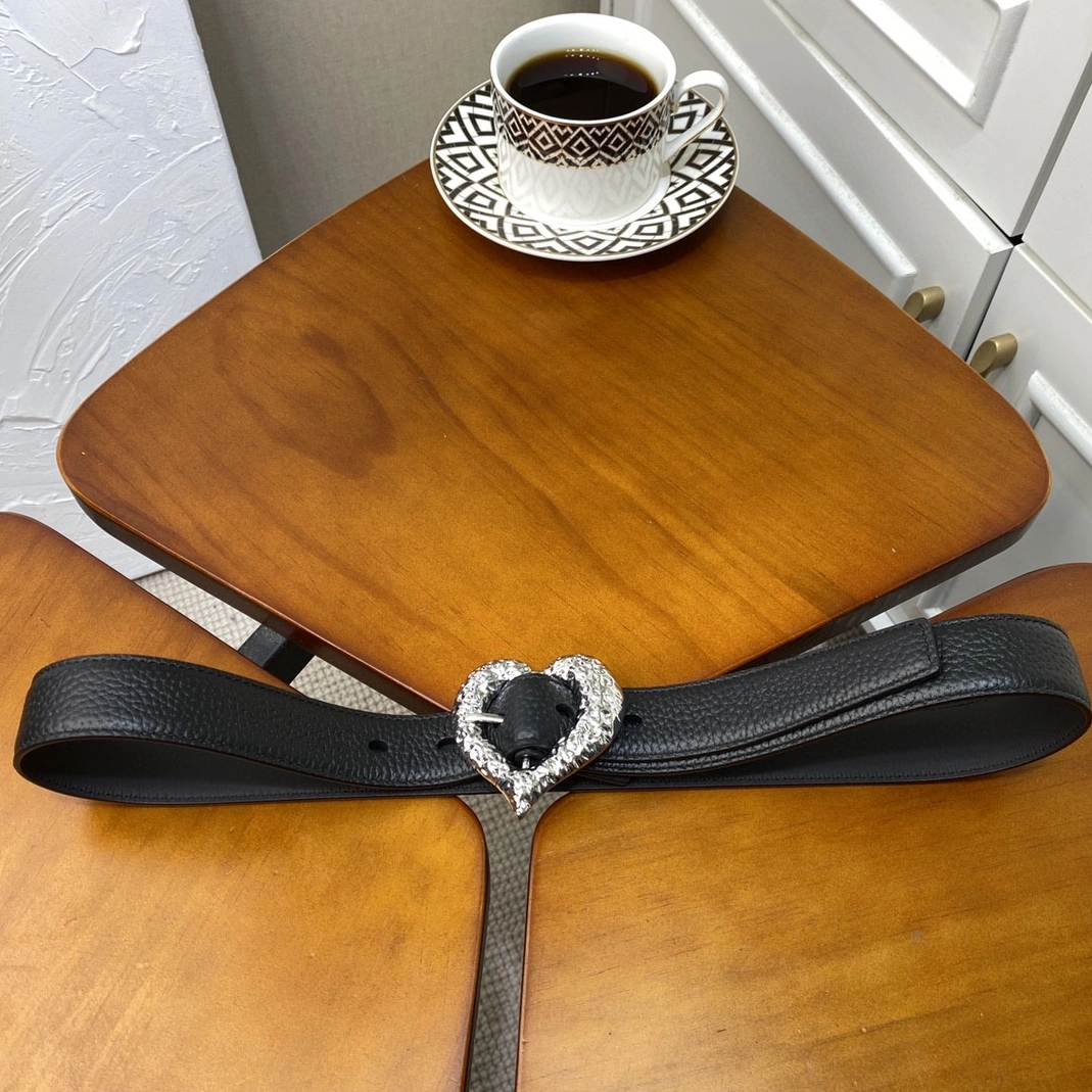 Stylish 7960 Yves Saint Laurent AAA Belts