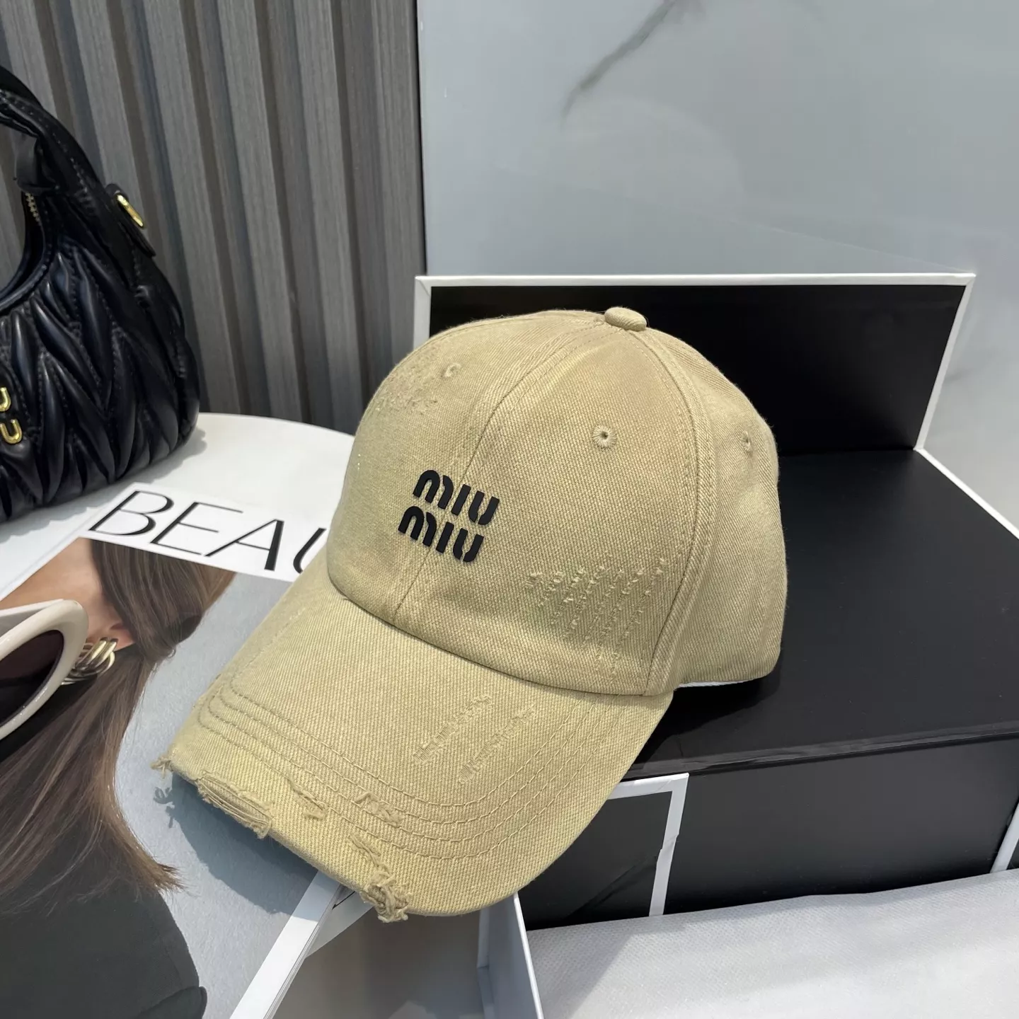 Stylish 7980 MIU MIU Caps
