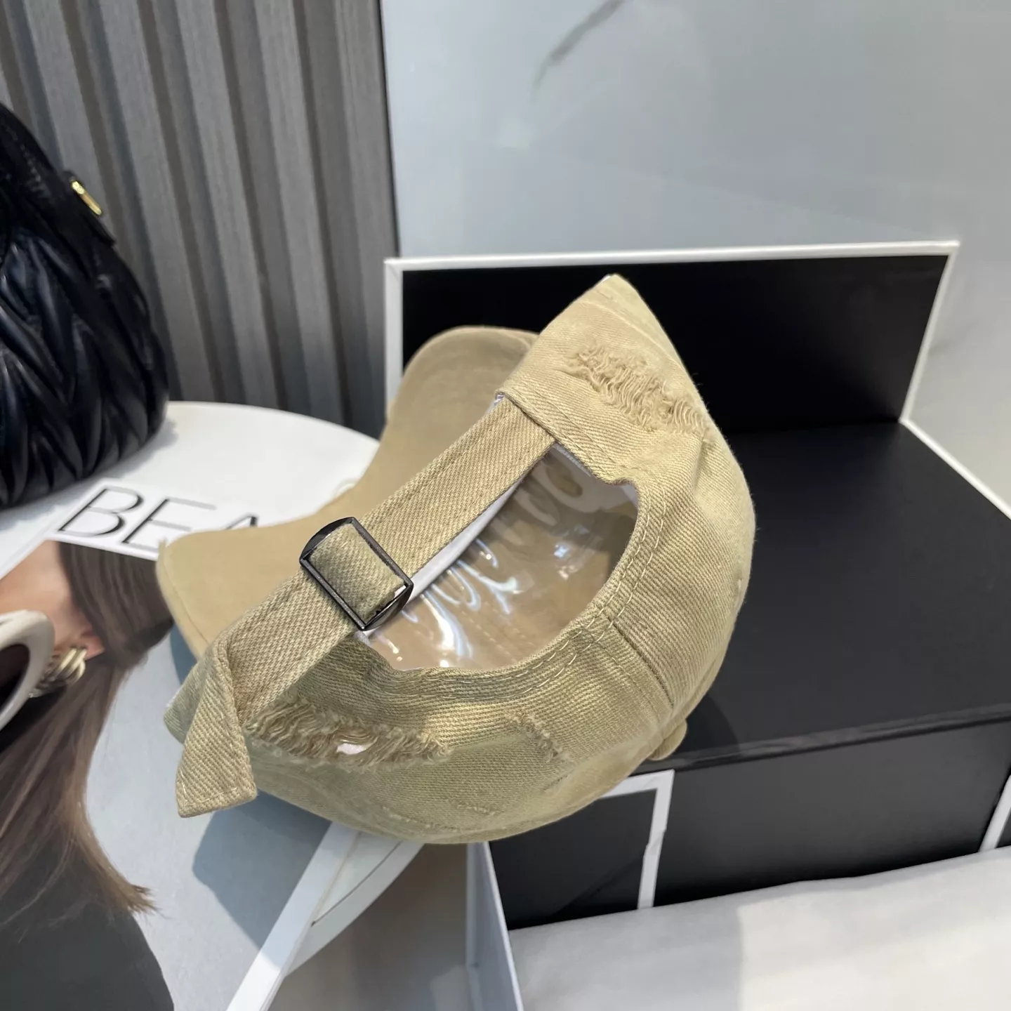 Stylish 7980 MIU MIU Caps