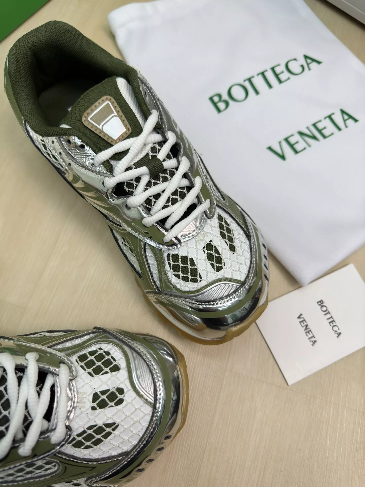 Stylish 8004 Bottega Veneta BV Casual Shoes For Women