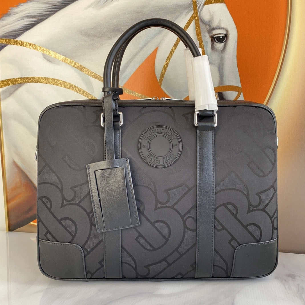 Stylish 8079 Burberry AAA Man Handbags
