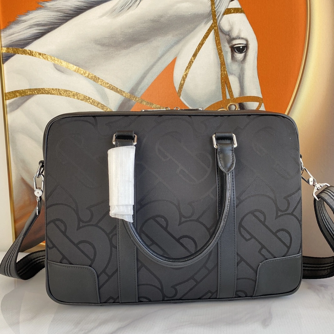 Stylish 8079 Burberry AAA Man Handbags