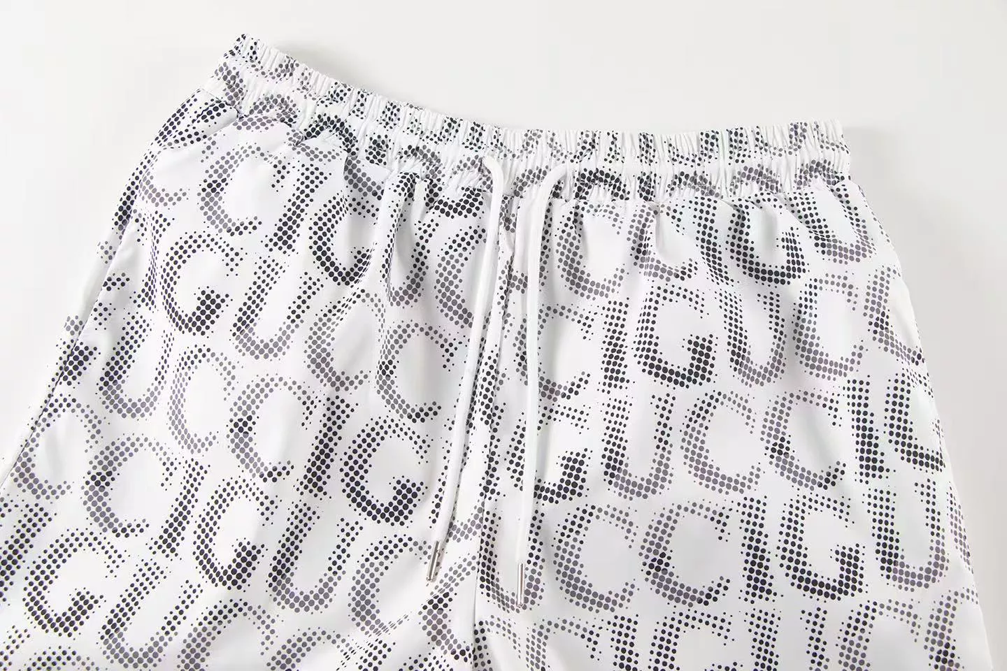 Stylish 8324 Gucci Pants For Unisex