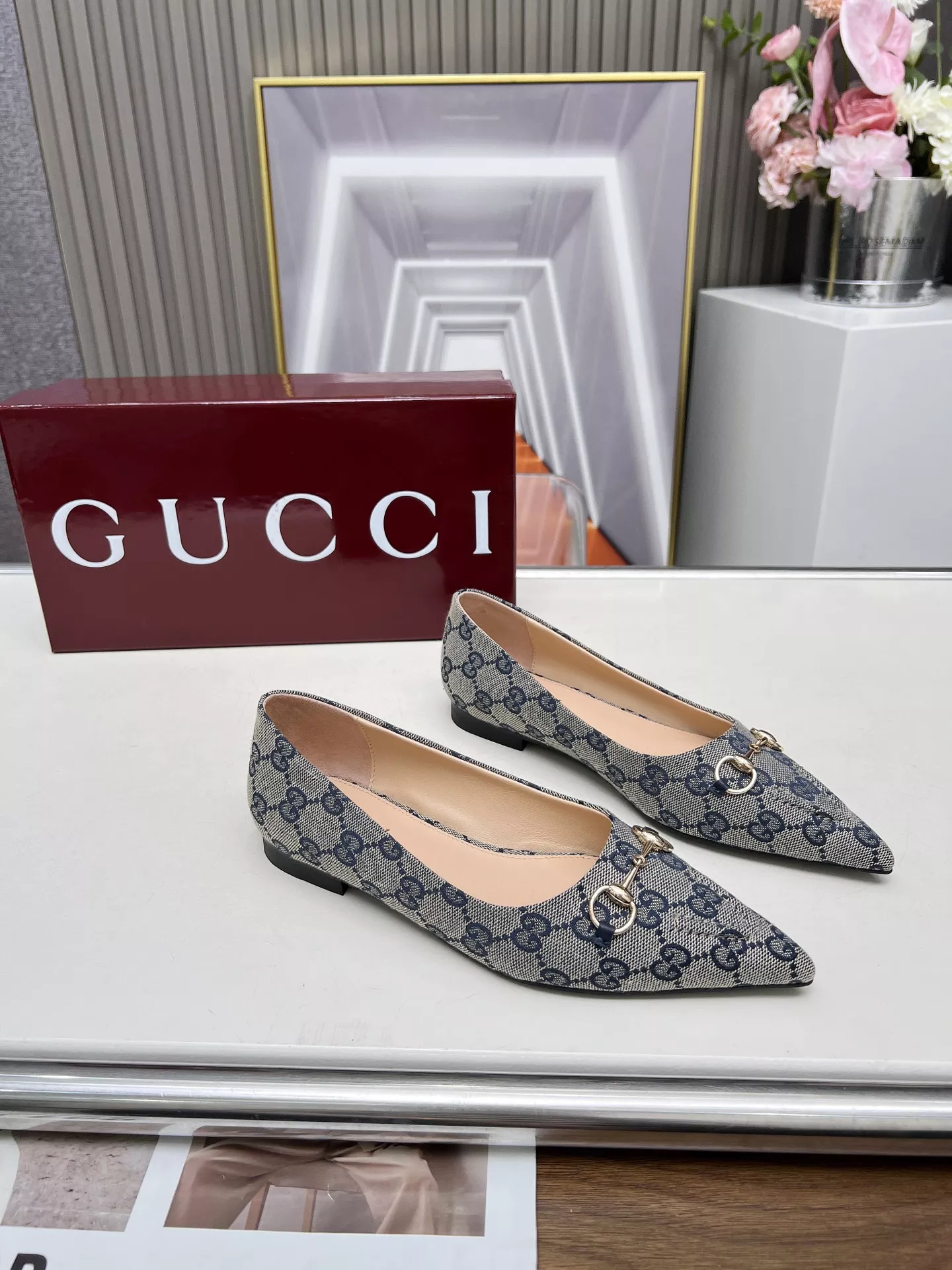 Stylish 8336 Gucci Flat Shoes For Women