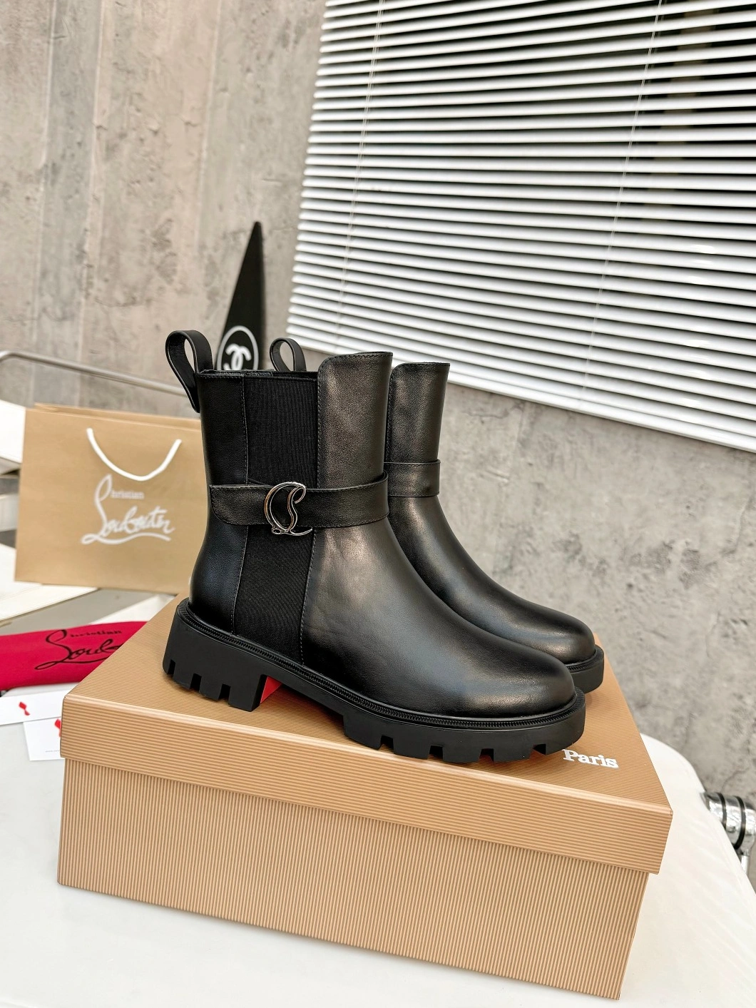 Stylish 8402 Christian Louboutin Boots For Women