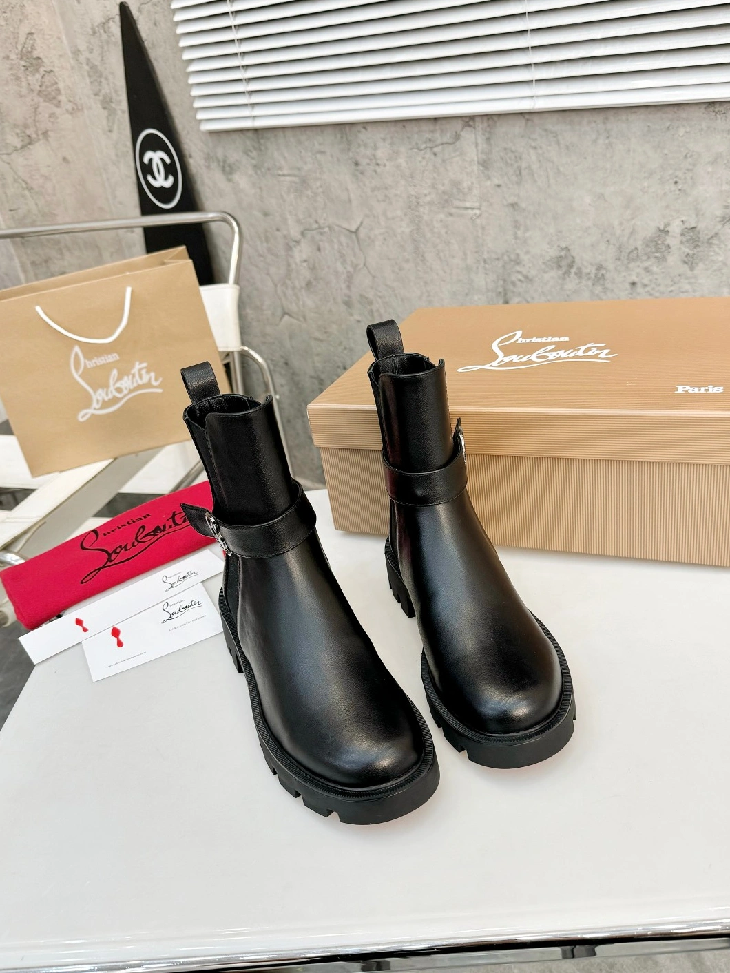 Stylish 8402 Christian Louboutin Boots For Women