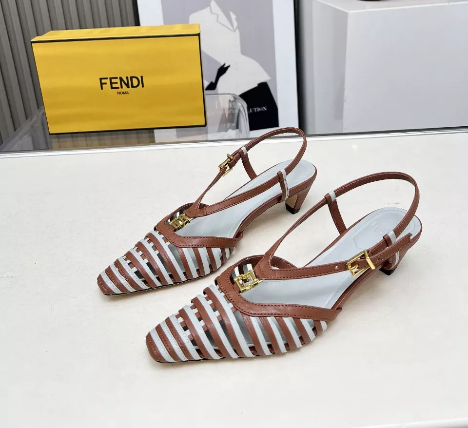 Stylish 8464 Fendi Sandal For Women
