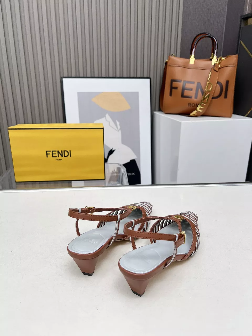 Stylish 8464 Fendi Sandal For Women