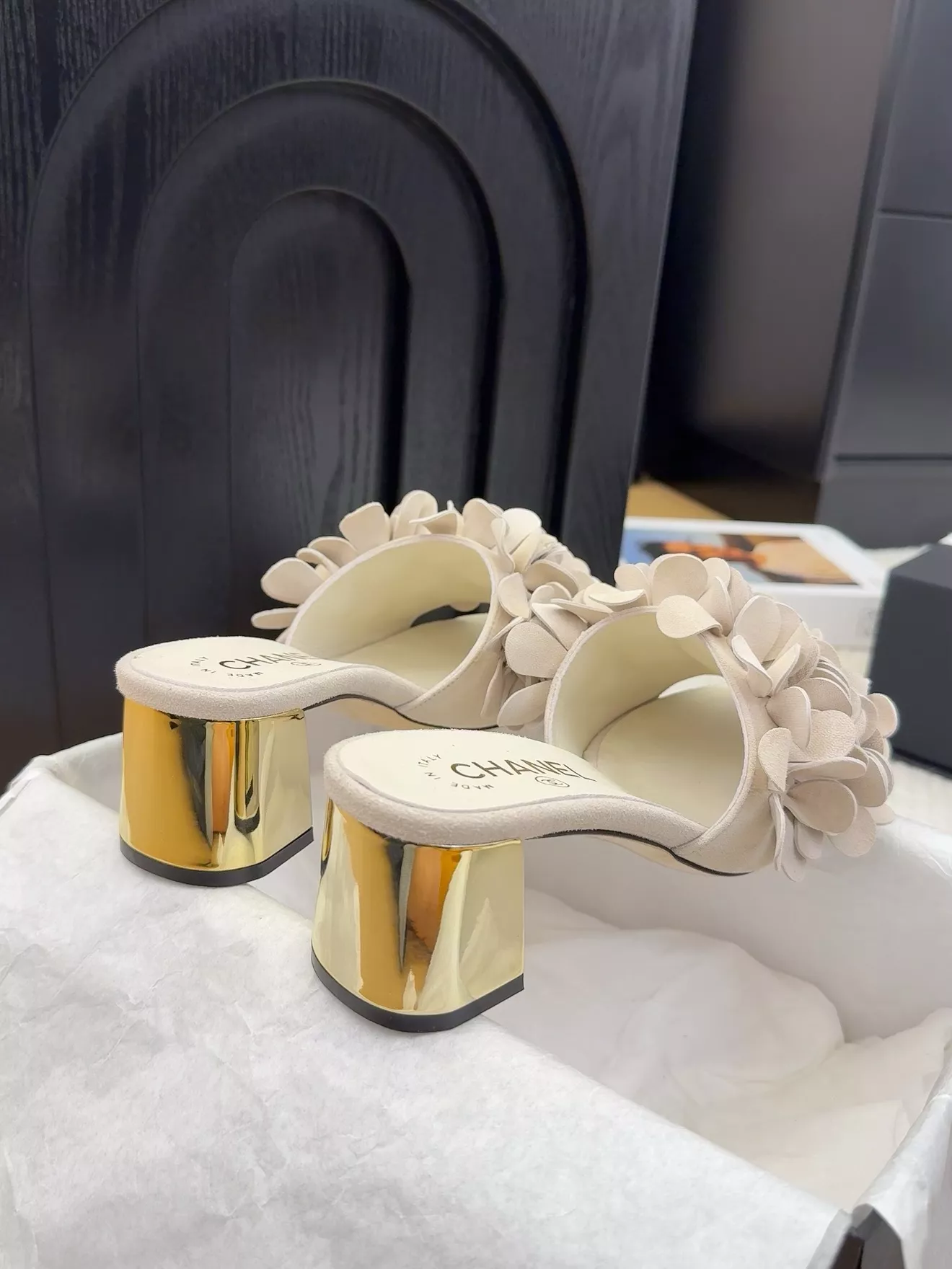 Stylish 8621 Chanel Slippers For Women