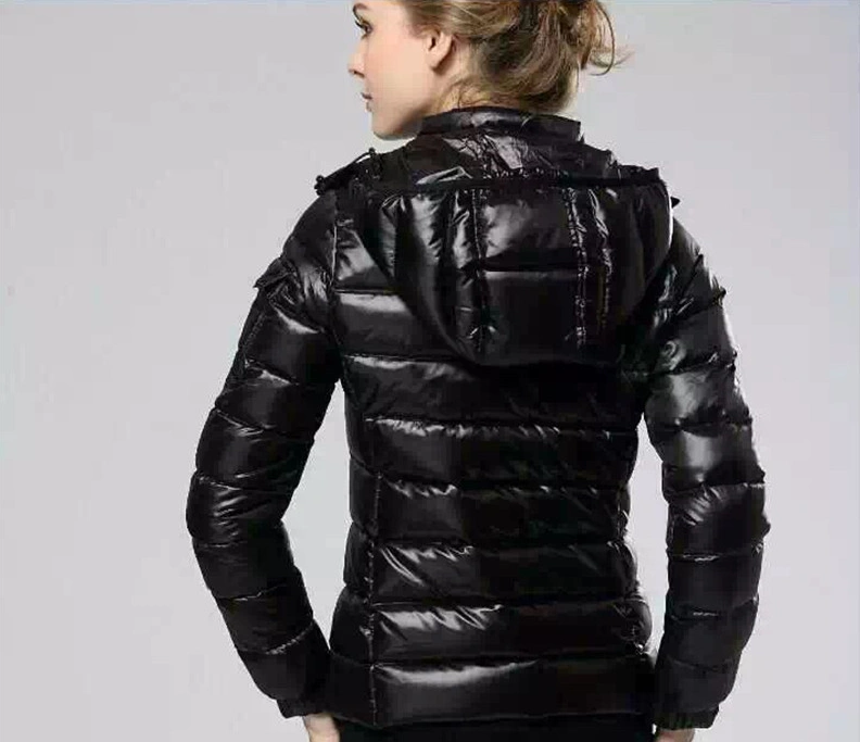 Stylish 865 Moncler Down Feather Coat Long Sleeved For Women