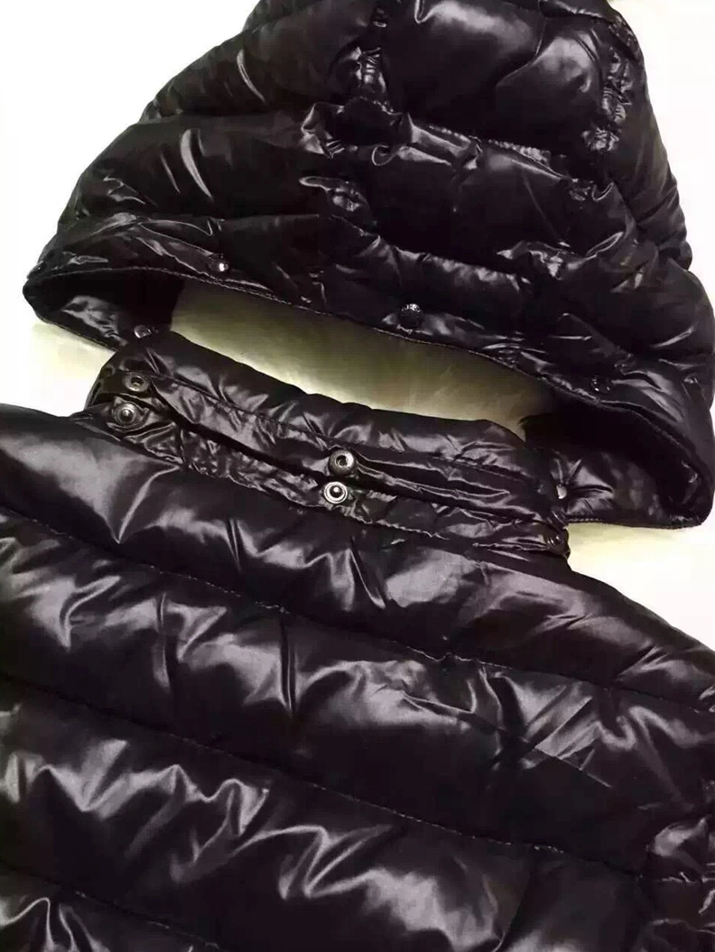 Stylish 865 Moncler Down Feather Coat Long Sleeved For Women
