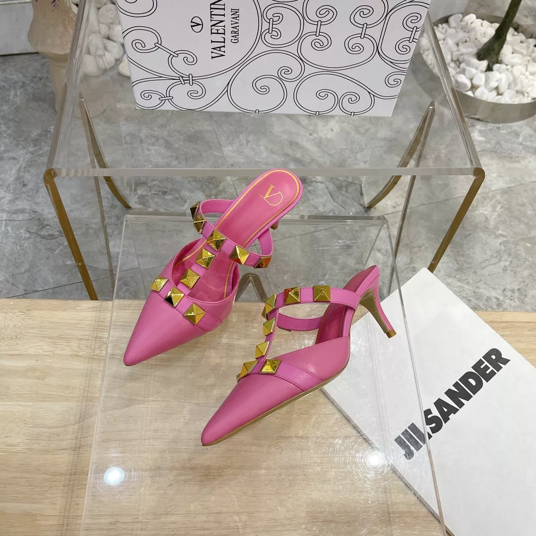 Stylish 8682 Valentino Slippers For Women