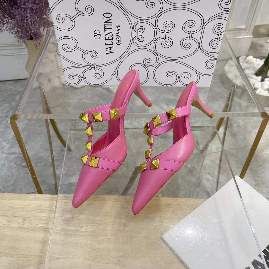 Stylish 8682 Valentino Slippers For Women