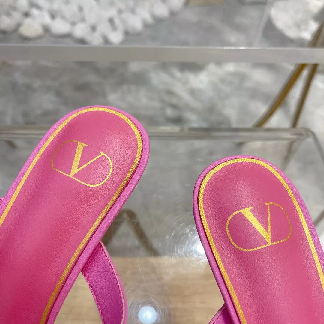 Stylish 8682 Valentino Slippers For Women
