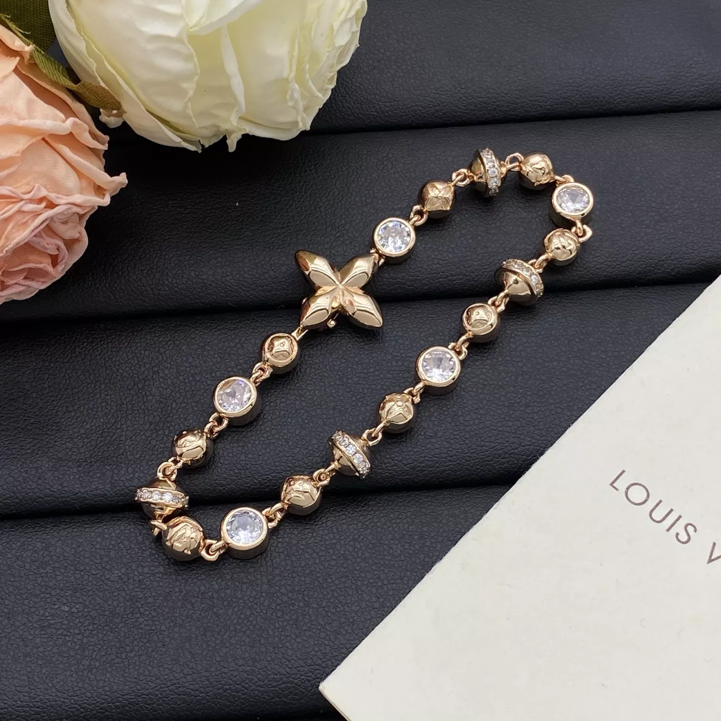 Stylish 8688 Louis Vuitton LV Bracelets