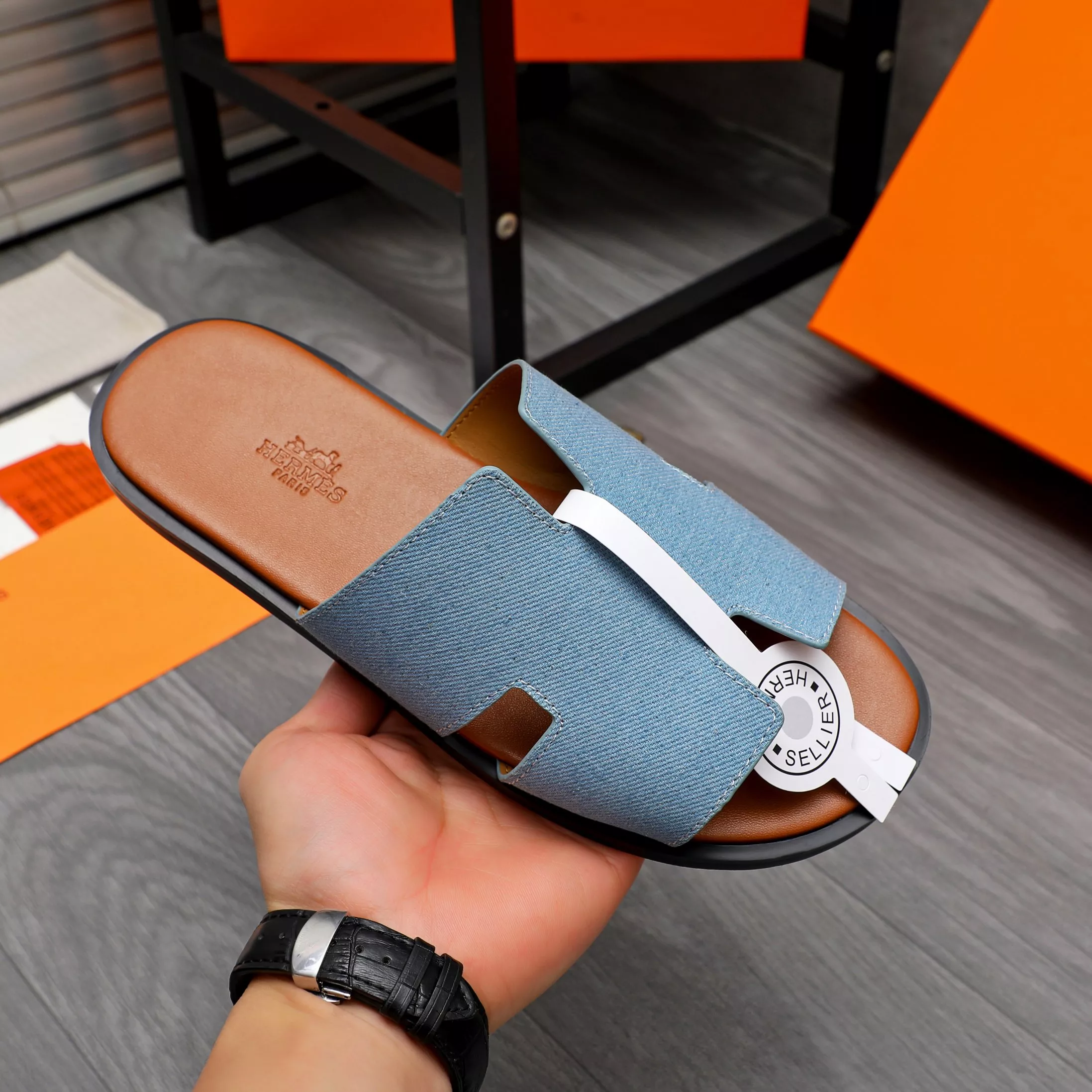 Stylish 8755 Hermes Slippers For Men