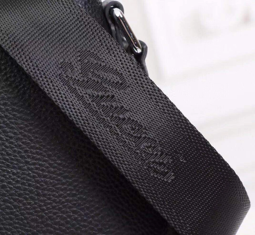 Stylish 8766 Gucci AAA Man Messenger Bags