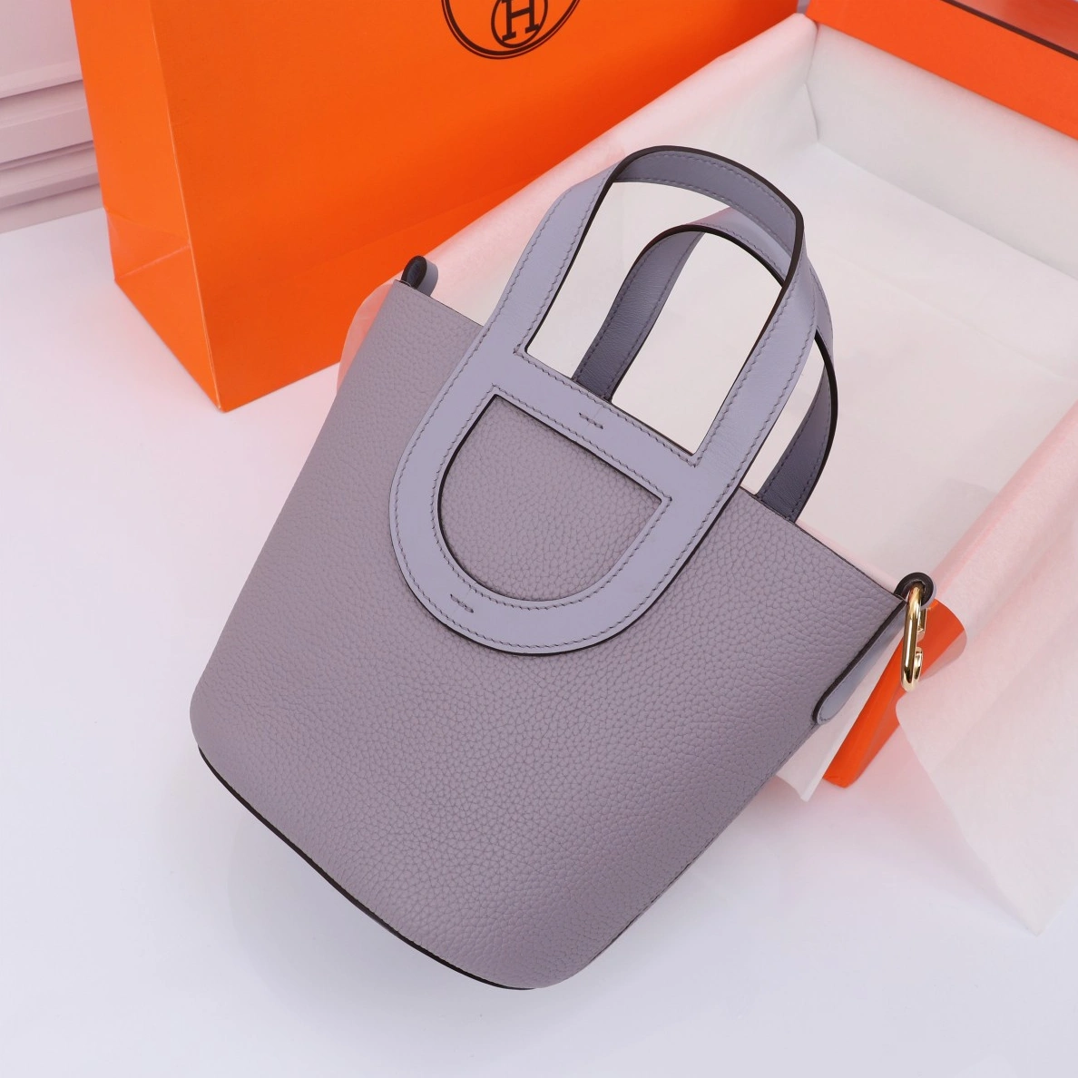 Stylish 8865 Hermes AAA Quality Handbags In Gold For Women