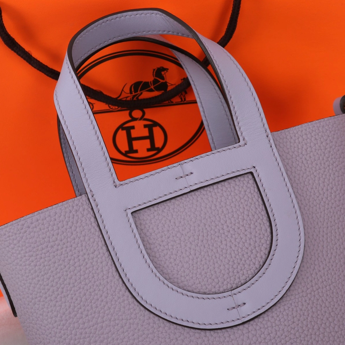 Stylish 8865 Hermes AAA Quality Handbags In Gold For Women