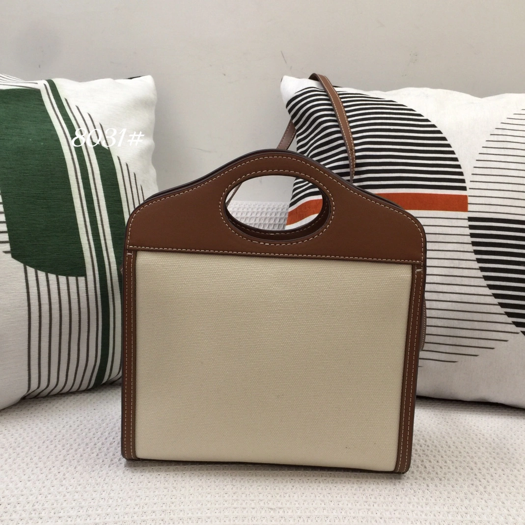 Stylish 8920 Burberry AAA Quality Messenger Bags For Women