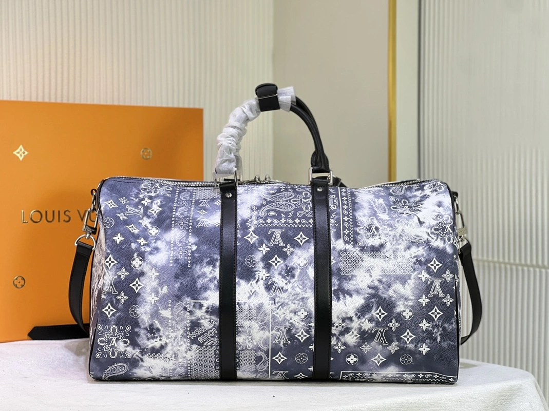 Stylish 8928 Louis Vuitton Travel Bags