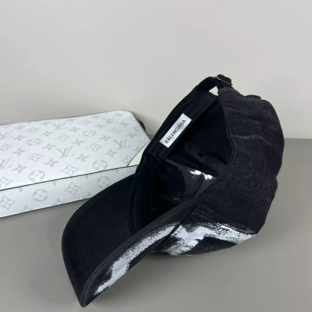 Stylish 8948 Balenciaga Caps