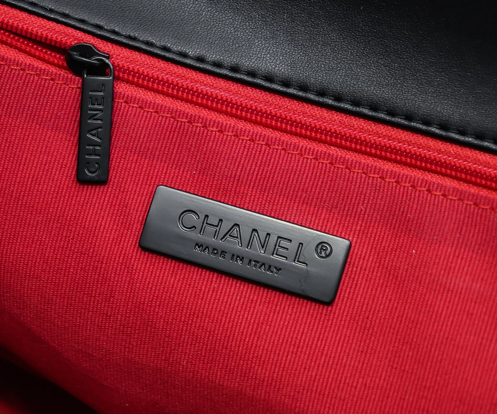 Stylish 8956 Chanel AAA Quality Messenger Bags